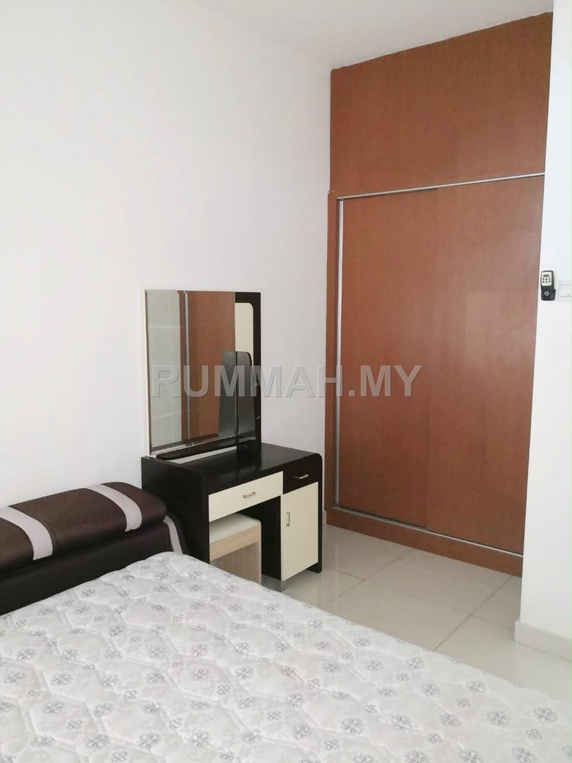3-bedroom condo in Gelugor, Penang for rent - Light linear Condo for Rent @ null, null | Furnished