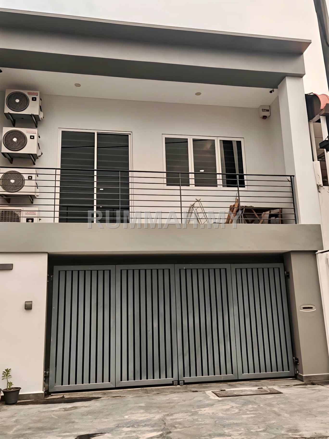 3-bedroom house in Tanjung Tokong, Penang for sale - Lebuhraya Fettes Kedua, Tanjung Tokong, 11200 Tanjung Bungah, Pulau Pinang