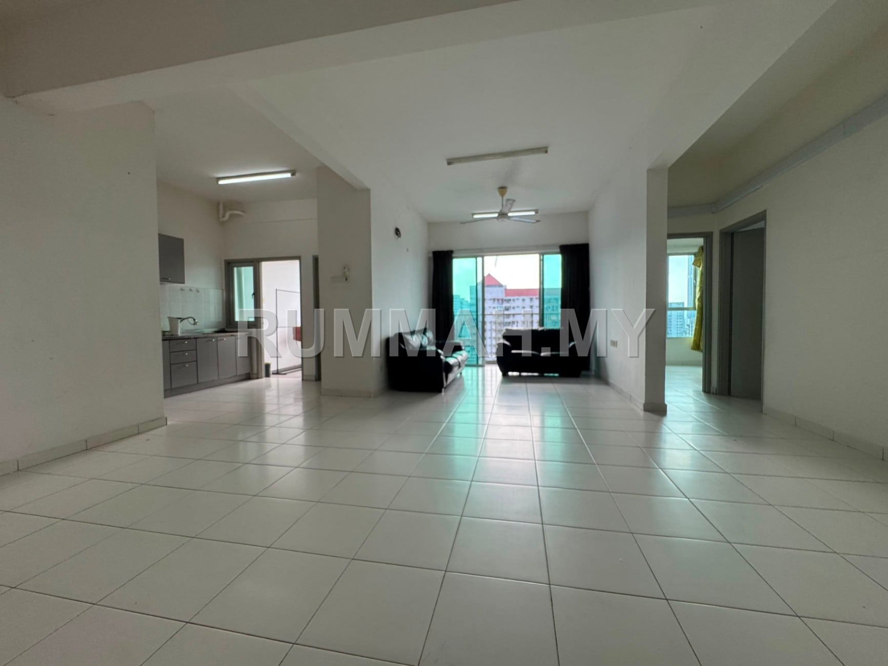 3-bedroom condo in Sungai Ara, Penang for sale - [Corner] Golden Triangle, Sungai Ara | 5 CARPARKS 