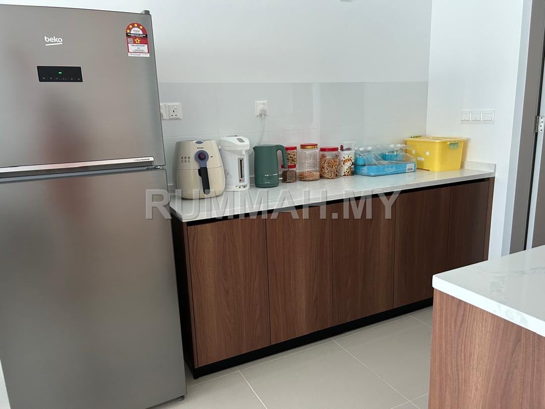 condo in Gelugor, Penang — photo 6