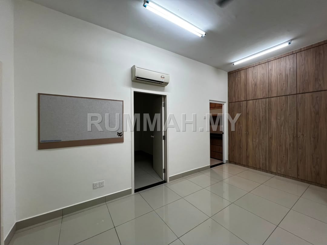 condo in Sungai Ara, Penang — photo 3