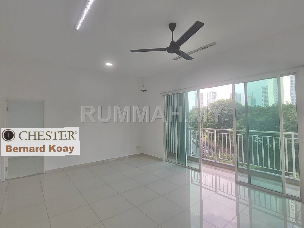 4-bedroom condo in Sungai Ara, Penang for sale - Fiera Vista 1450sqft low floor 2 car park 4 bedroom type bayan lepas near airport