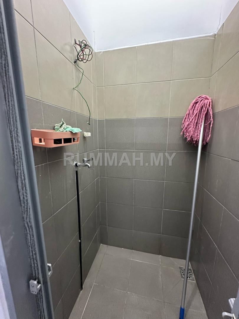 commercial in Batu Maung, Penang — photo 3