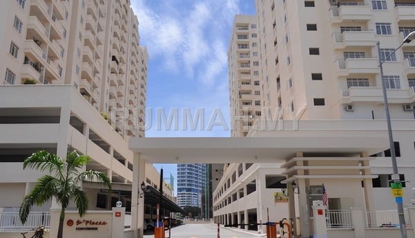 3-bedroom condo in Bayan Lepas, Penang for sale - D'Piazza Condo @Bayan Baru