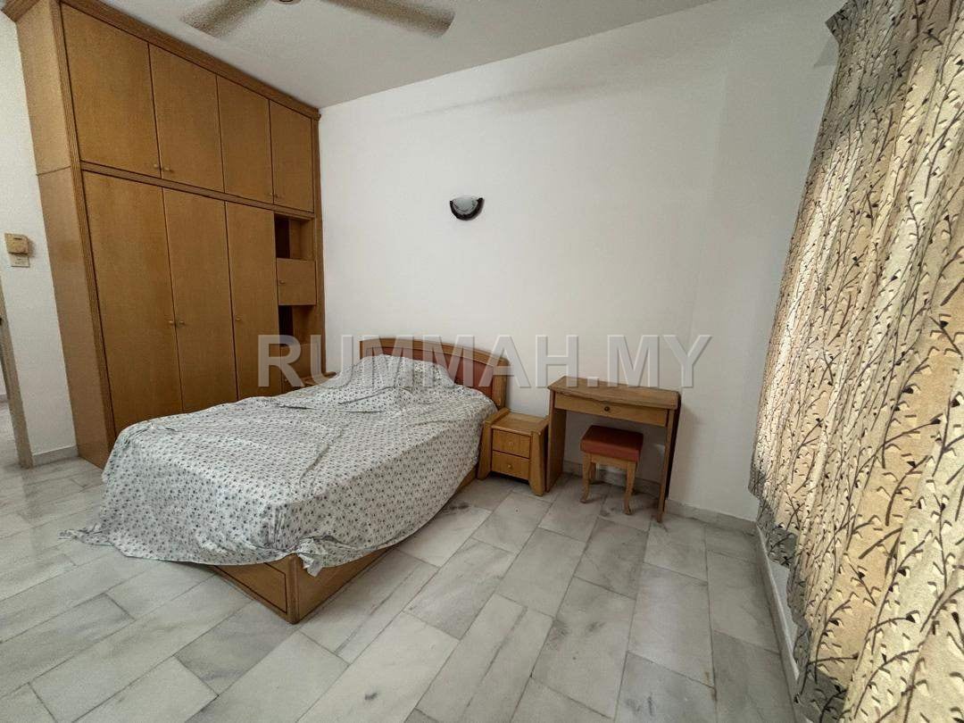 condo in Gelugor, Penang — photo 3