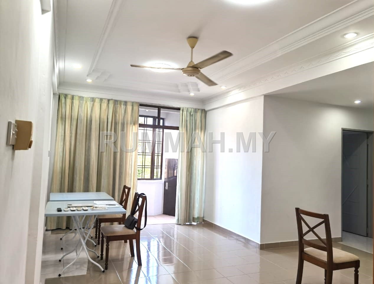 3-bedroom condo in Gelugor, Penang for rent - Desa Permai Indah/Sungai Dua/960sf/Fully Furnished/1 Shaded Car Park