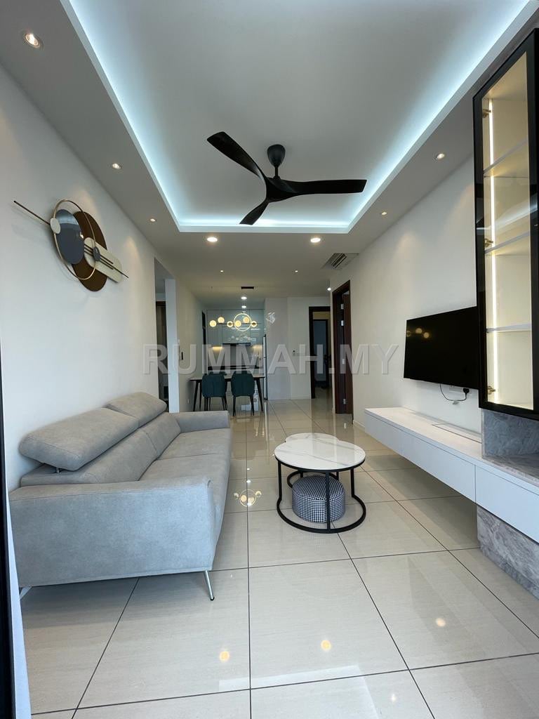 3-bedroom condo in Bayan Lepas, Penang for rent - Queens Condo for Rent @ Queens Residences, Q2 | Fully Furnished
