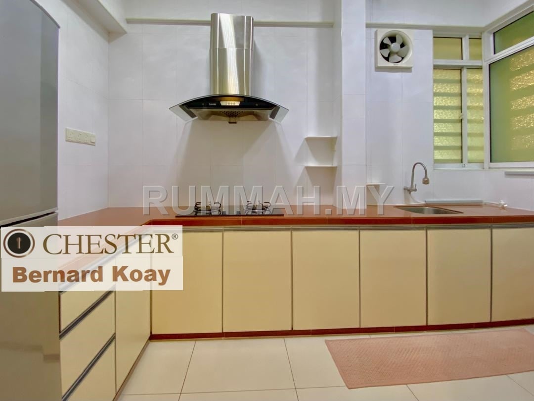 condo in Gelugor, Penang — photo 5