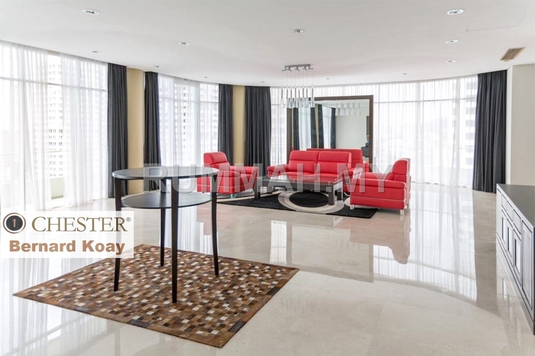 5-bedroom condo in George Town, Penang for rent - 8 gurney off persiaran gurney 5800sqft with 2CP 5 bedroom with seaview
