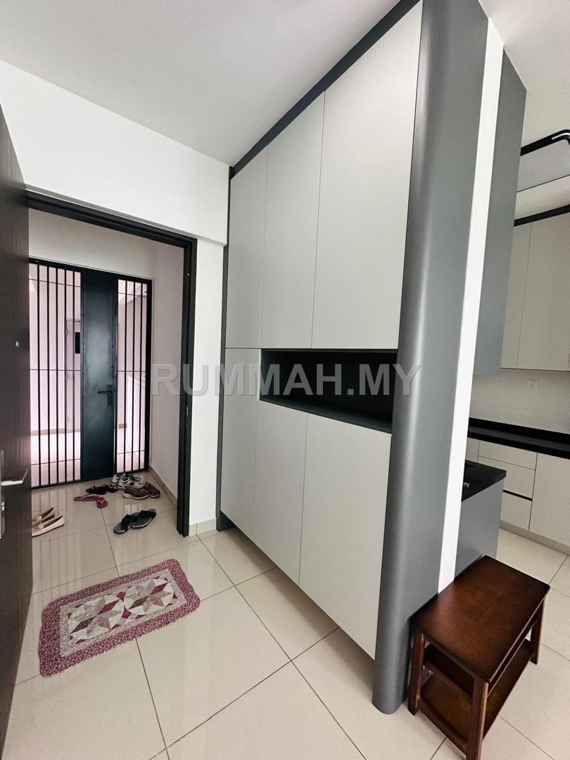condo in Gelugor, Penang — photo 3