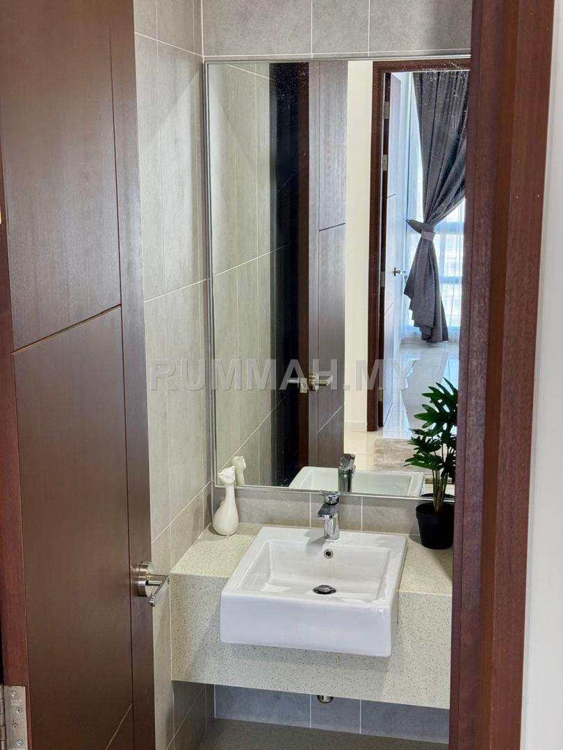 condo in Bayan Lepas, Penang — photo 4