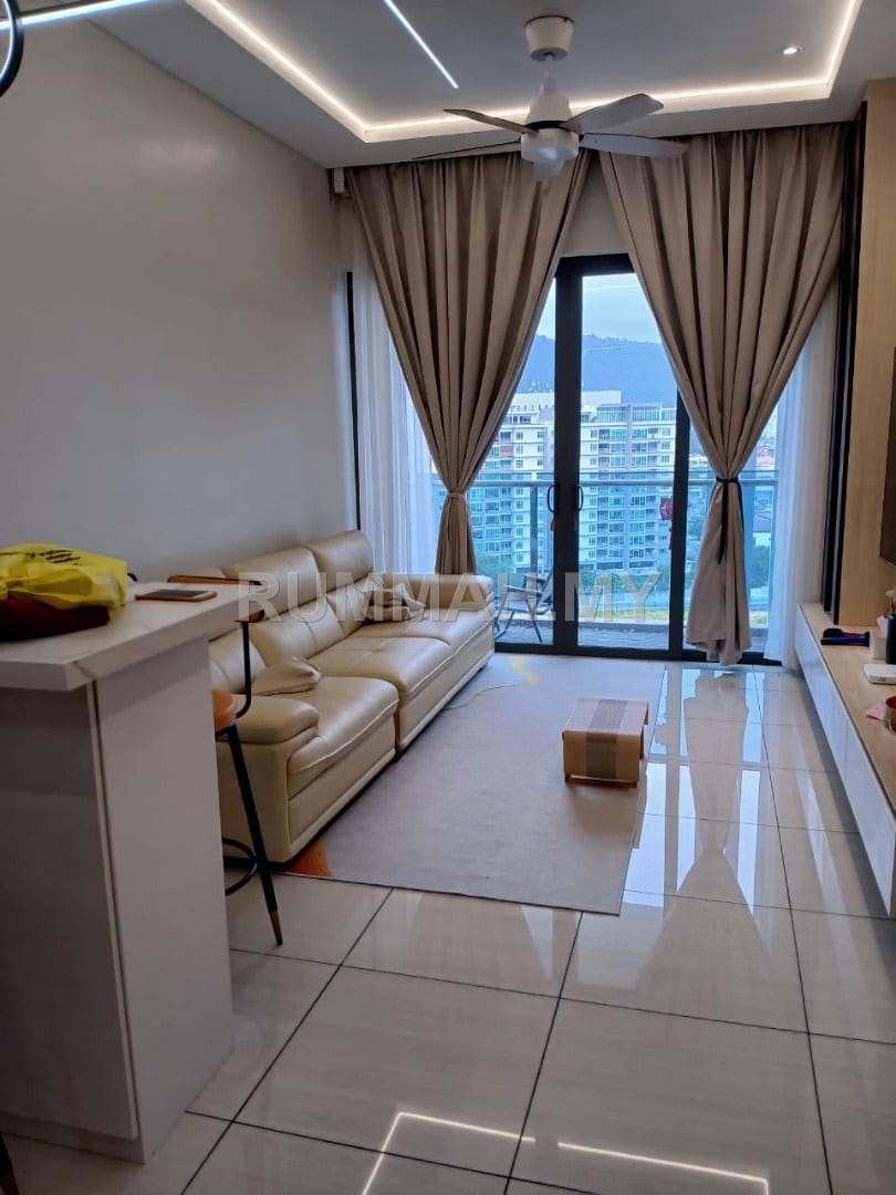 3-bedroom condo in Bayan Lepas, Penang for sale - Queens 2 Condo for Sale @ Queens Residences, Q2 | Fully Renovated