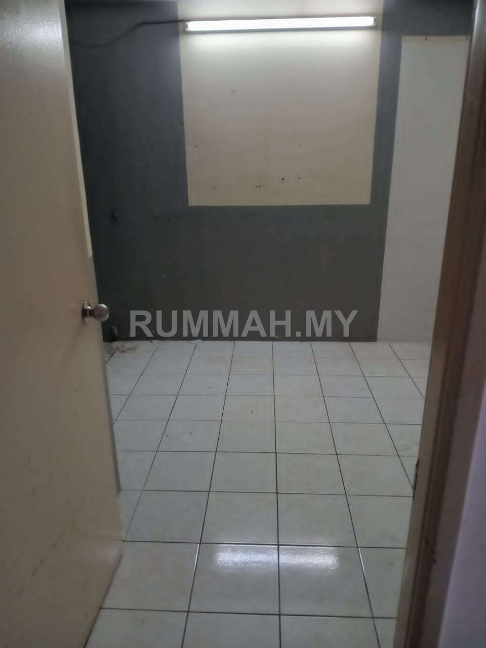 condo in Bagan Dalam, Penang — photo 7