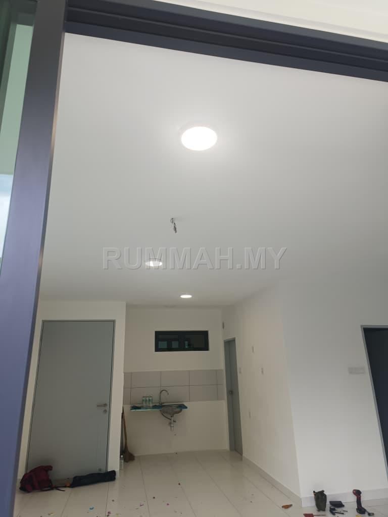 condo in Bukit Jambul, Penang — photo 2