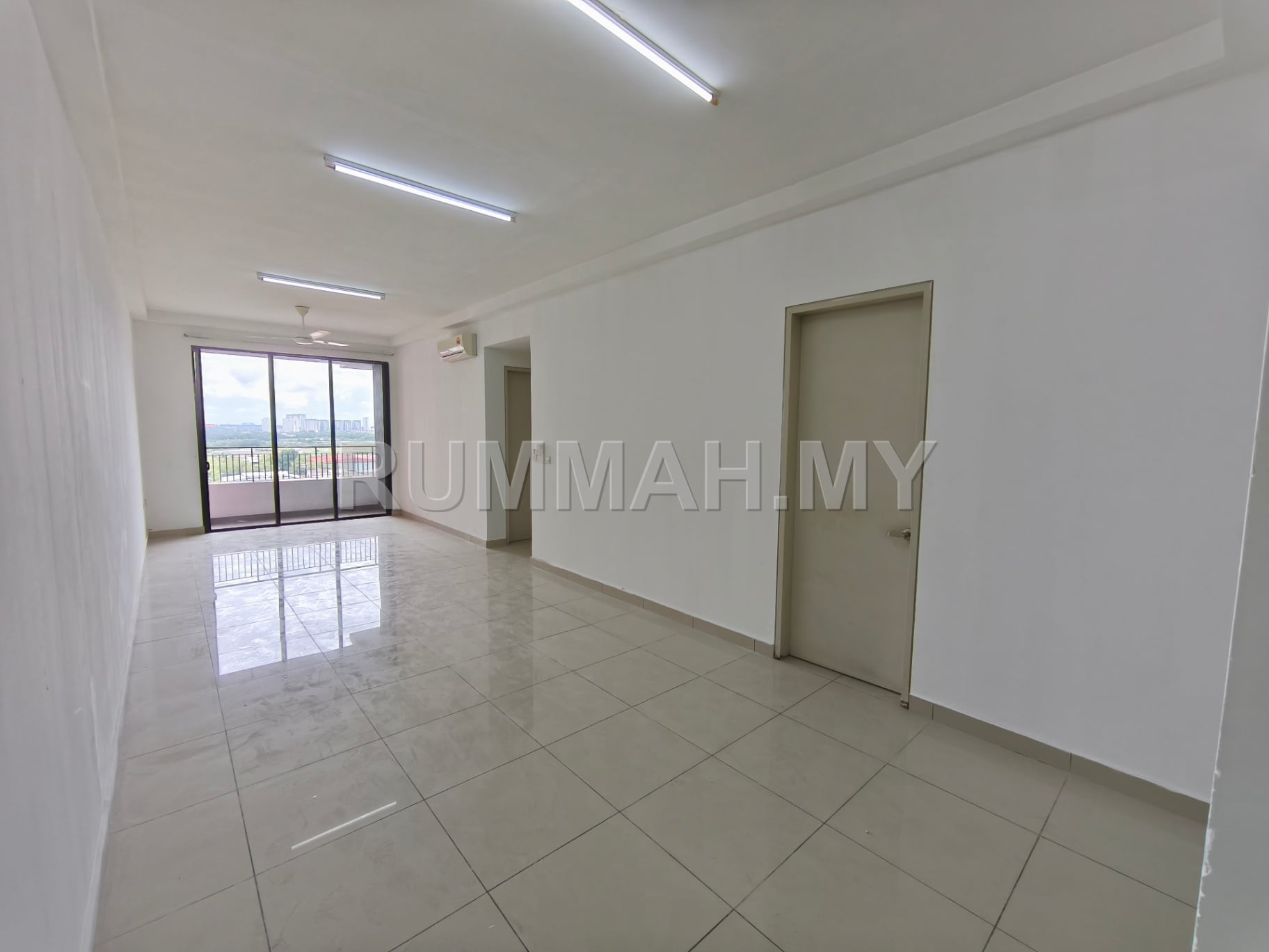 3-bedroom condo in Taman Mas Puchong, Selangor for rent - D'aman Residences Rent, Partly Furnished 3 Rooms, Taman Mas Puchong