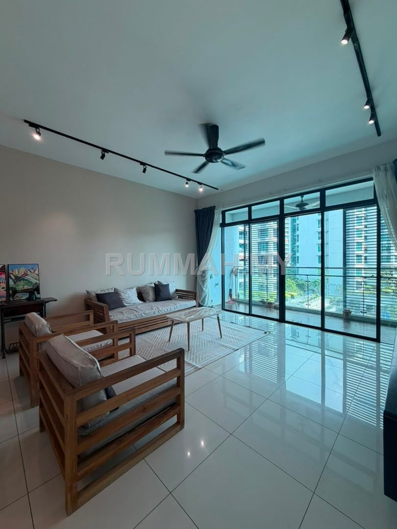 3-bedroom condo in Gelugor, Penang for rent - Condo for Rent @ The Light Collection 3, Gelugor | Fully Furnished