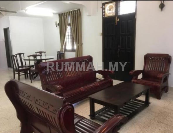 4-bedroom house in Butterworth, Penang for sale - Below Valued 2 Storey Corner House @ Butterworth, near Raja Uda.
