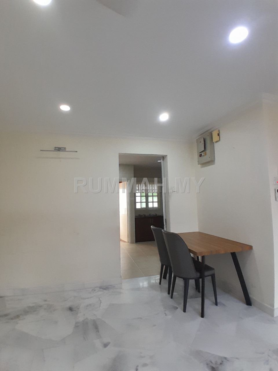 condo in Pulau Tikus, Penang — photo 2