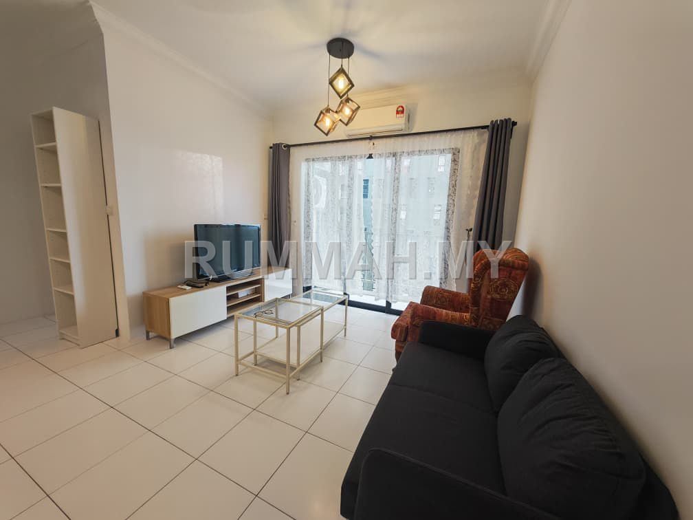 3-bedroom condo in Tanjung Tokong, Penang for sale - Cheapest- Tri Pinnacle at Tanjung Tokong high floor renovated unit for SALE