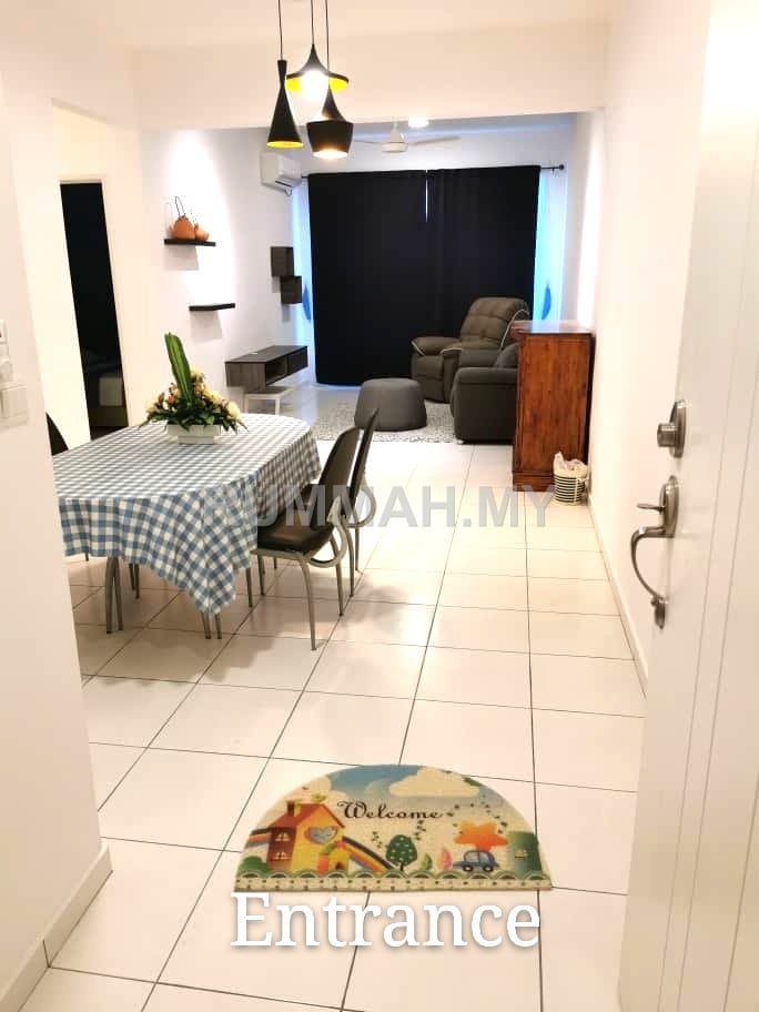 I-Santorini/Tanjung Tokong/850sf/Renovated/2 Car Parks/City view