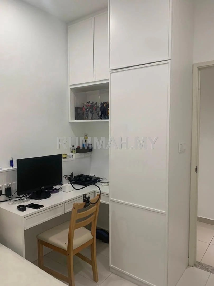 condo in Tanjung Tokong, Penang — photo 6