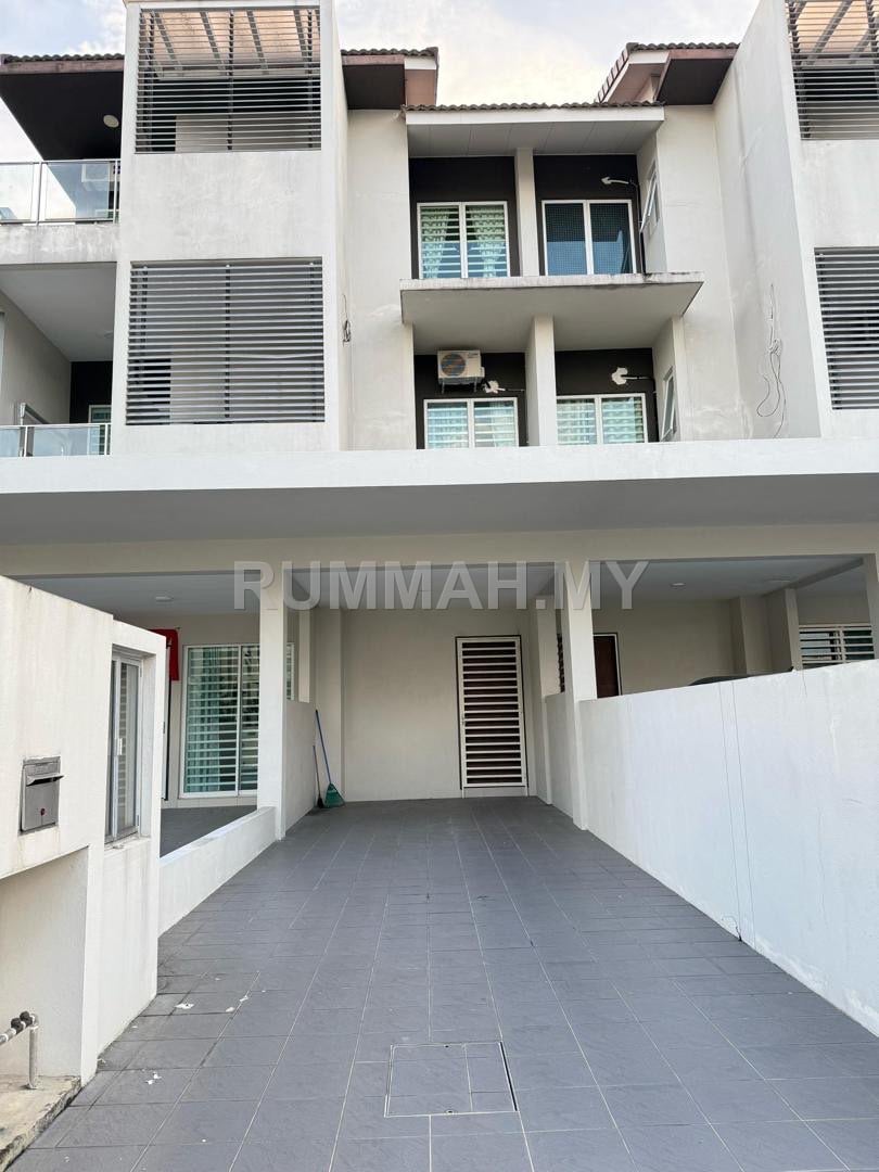 3-bedroom house in Simpang Ampat, Penang for sale - Townhouse at Raintree Park,Bandar Tasek Mutiara