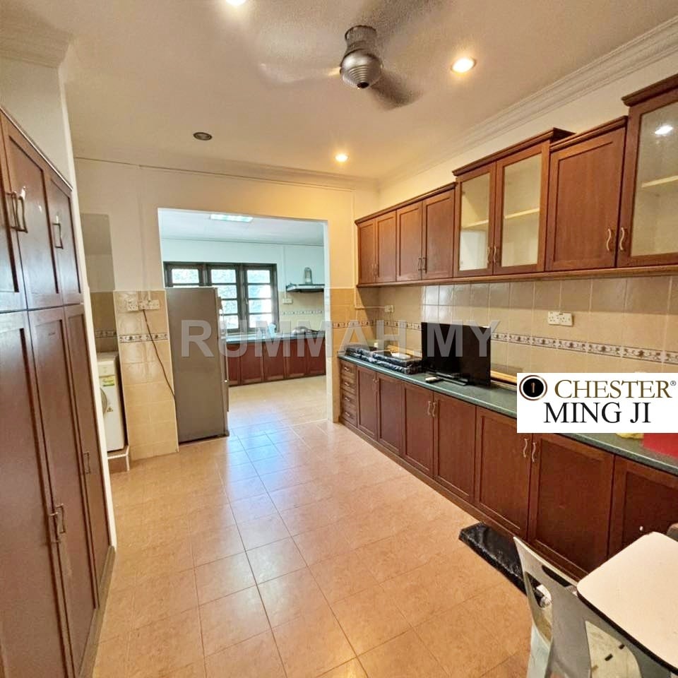 house in Gelugor, Penang — photo 3