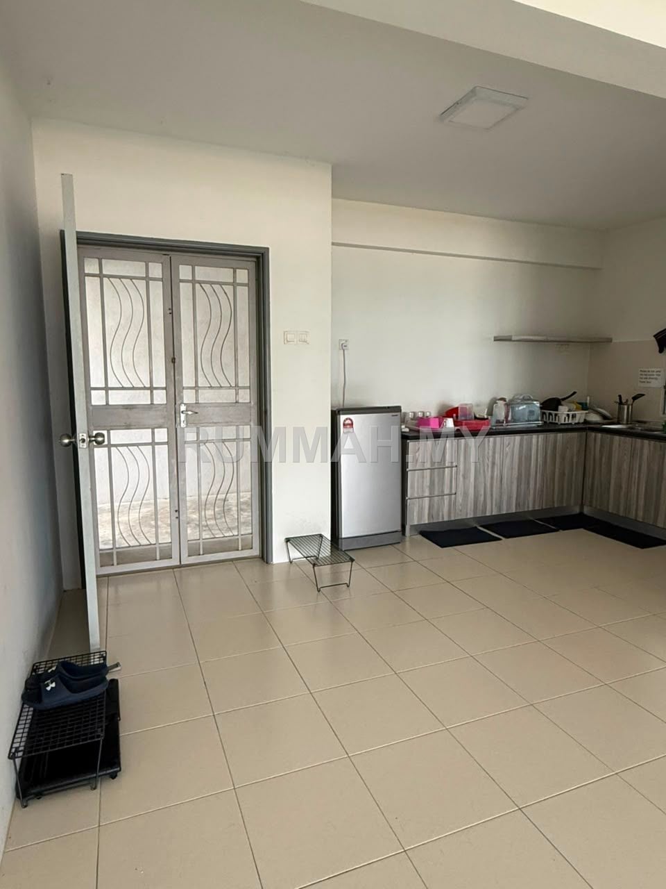 3-bedroom condo in Batu Kawan, Penang for rent - Pangsapuri Suria 1 Batu Kawan Simpang Ampat Near IKEA & Second Bridge 