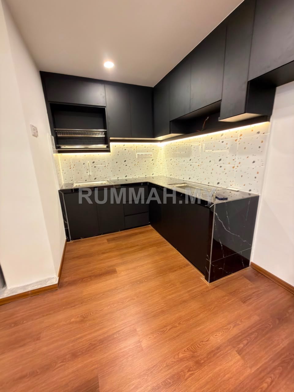 condo in Paya Terubong, Penang — photo 2