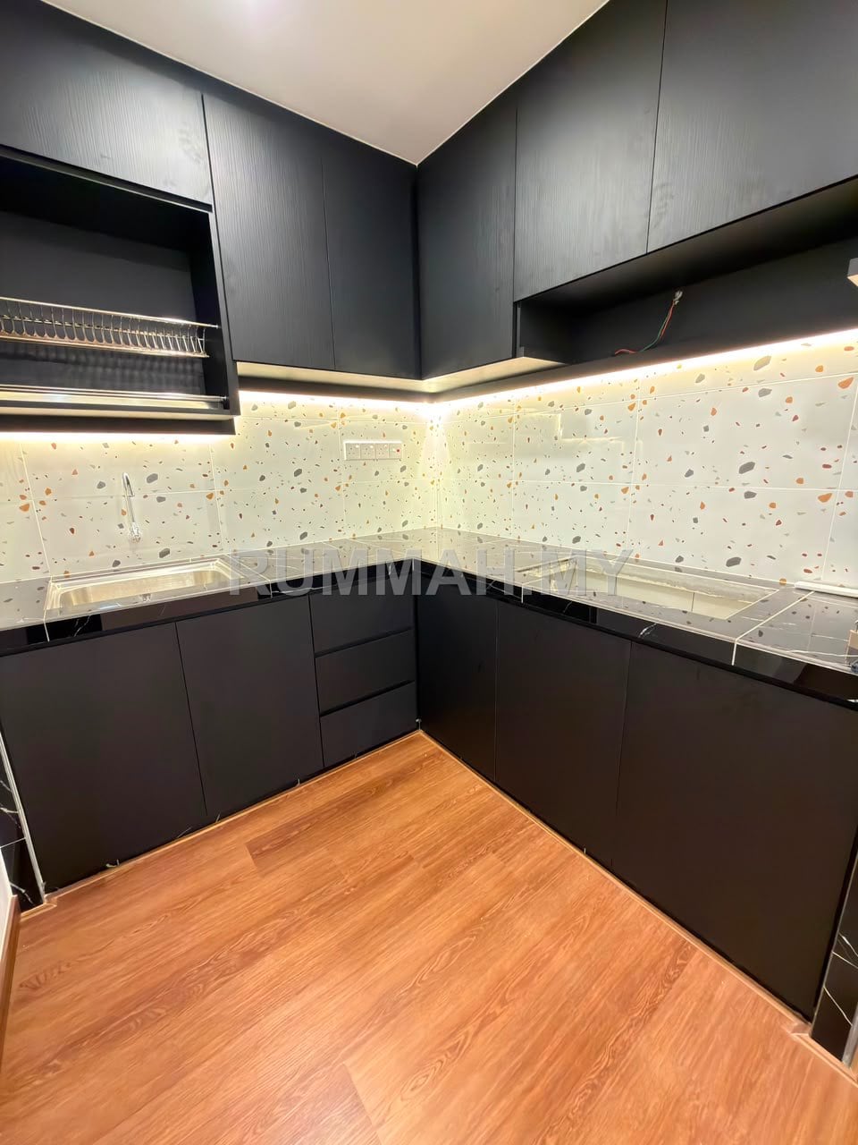 condo in Paya Terubong, Penang — photo 5