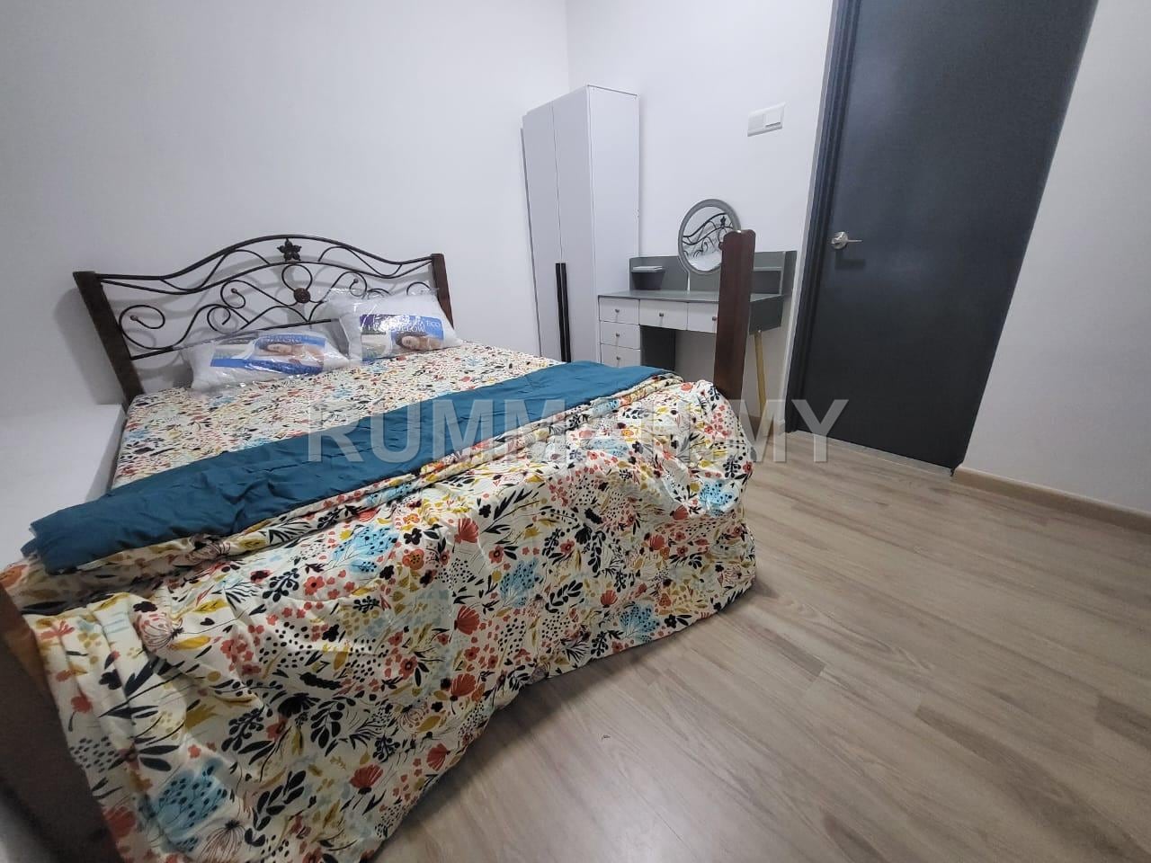 condo in Petaling Jaya, Selangor — photo 4