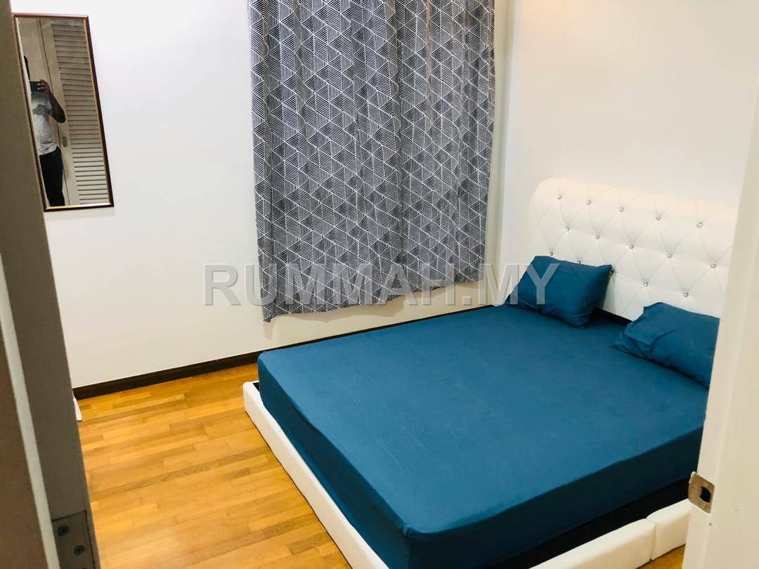 condo in Bukit Jambul, Penang — photo 4