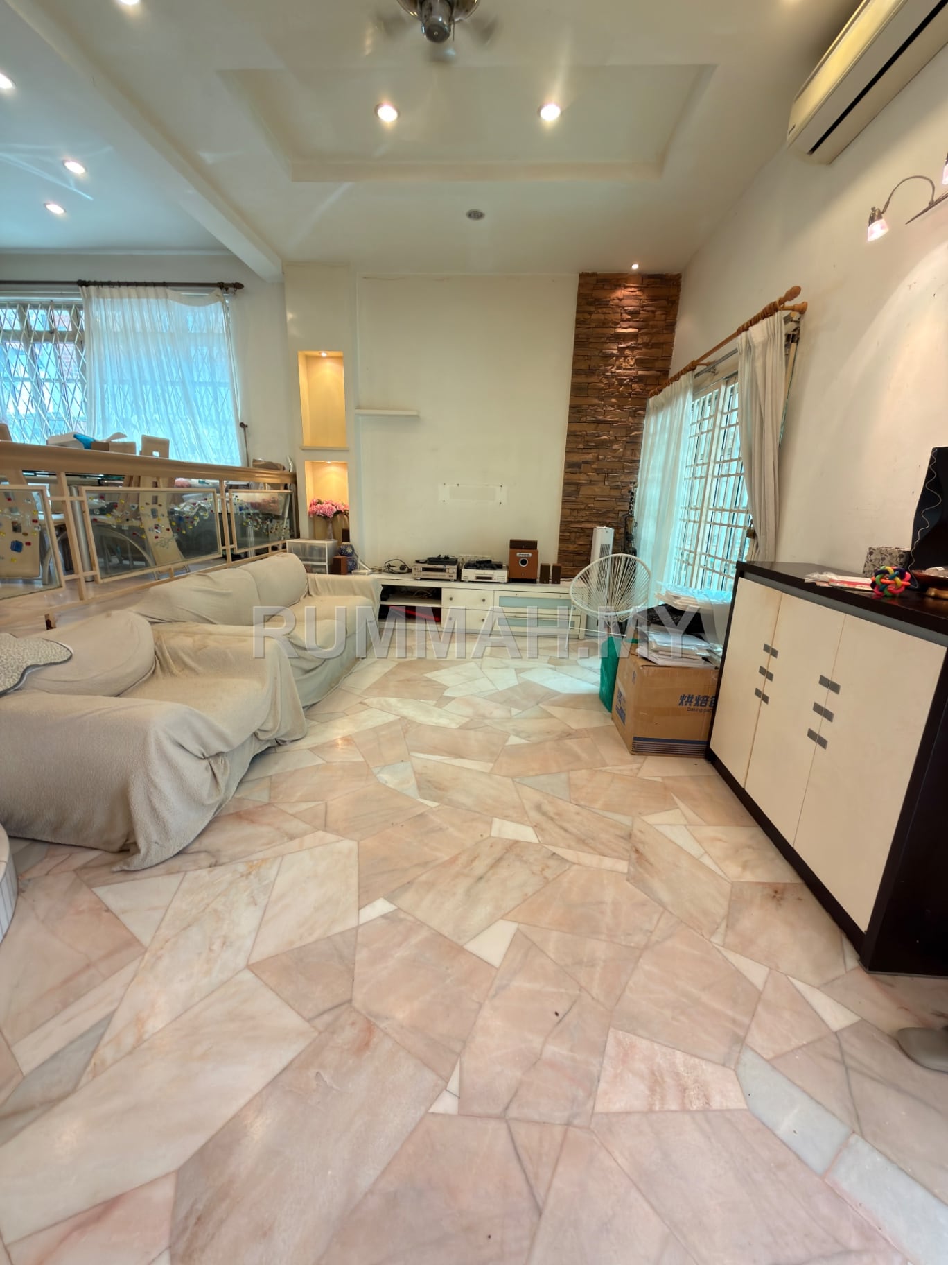 4-bedroom house in Gelugor, Penang for sale - 2 storey terrace end lot Jalan Delima Greenlane island glades gelugor 