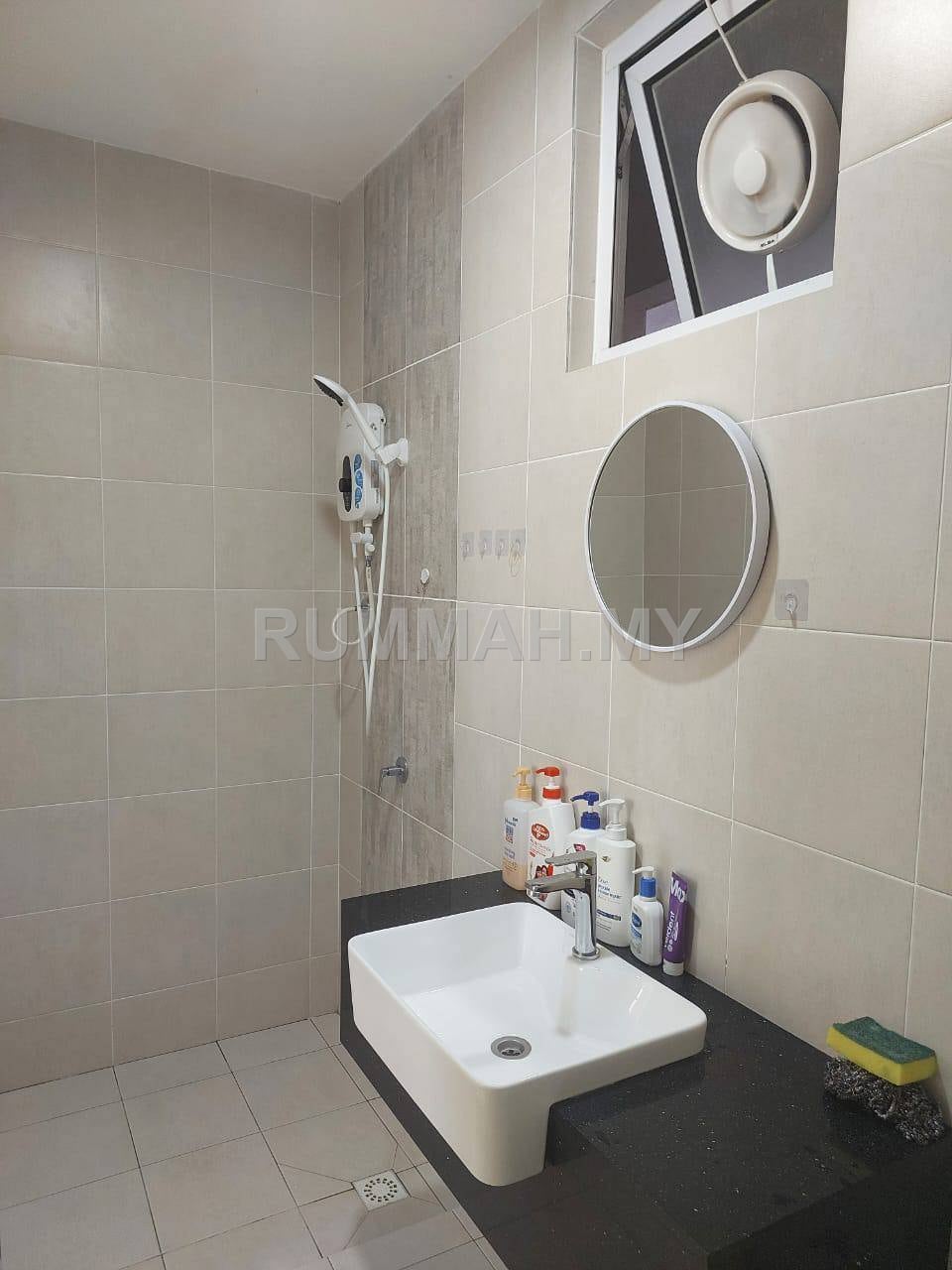 condo in Sungai Ara, Penang — photo 4