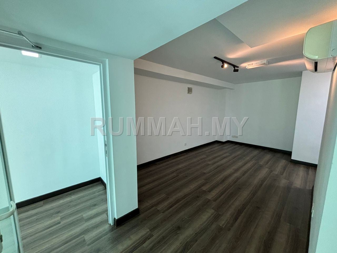 condo in Jelutong, Penang — photo 7