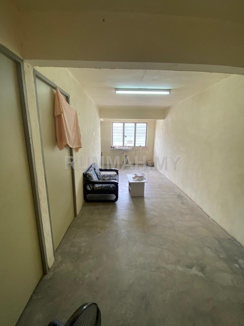 2-bedroom condo in Alma, Penang for sale - First floor flat impian indah, 10 min car distance to Alma Lotus & Mcd