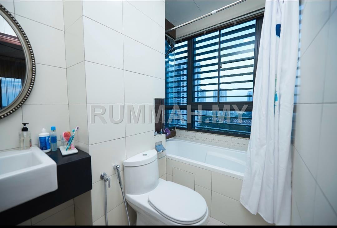 condo in Tanjung Tokong, Penang — photo 3