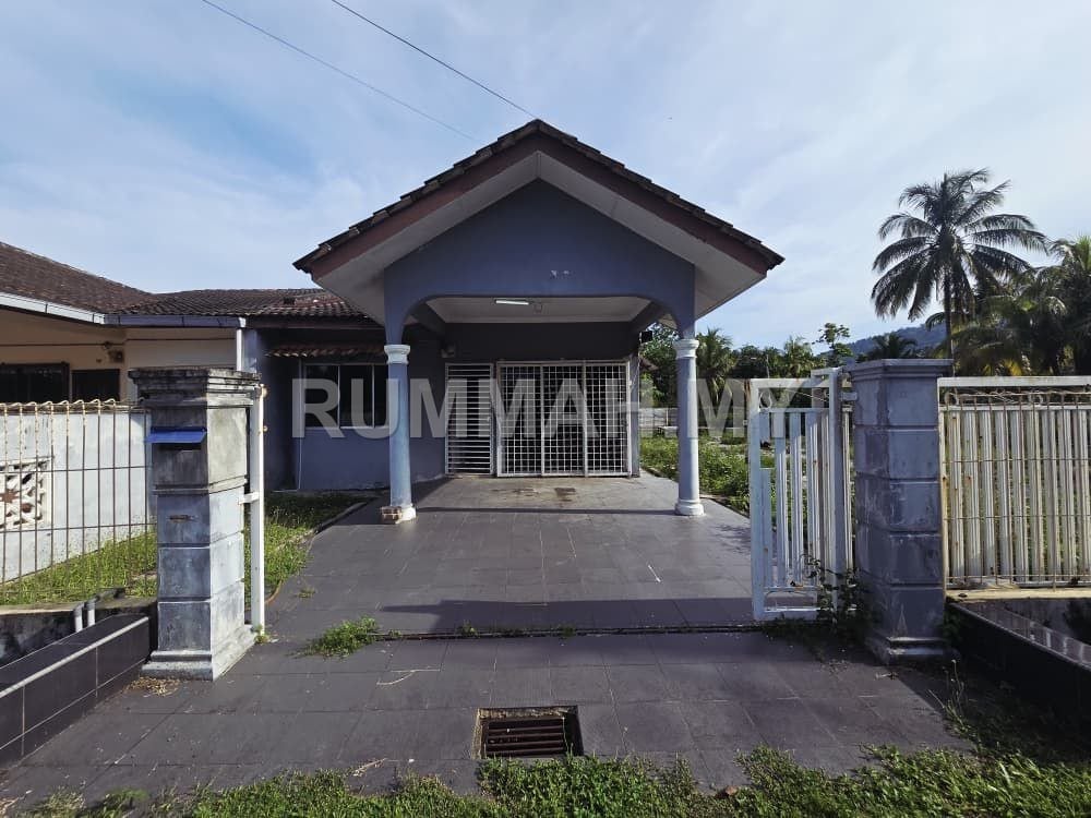 house in REMBAU, Negeri Sembilan — photo 2