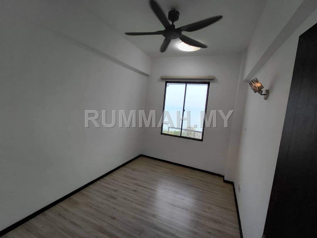 condo in Tanjung Bungah, Penang — photo 7
