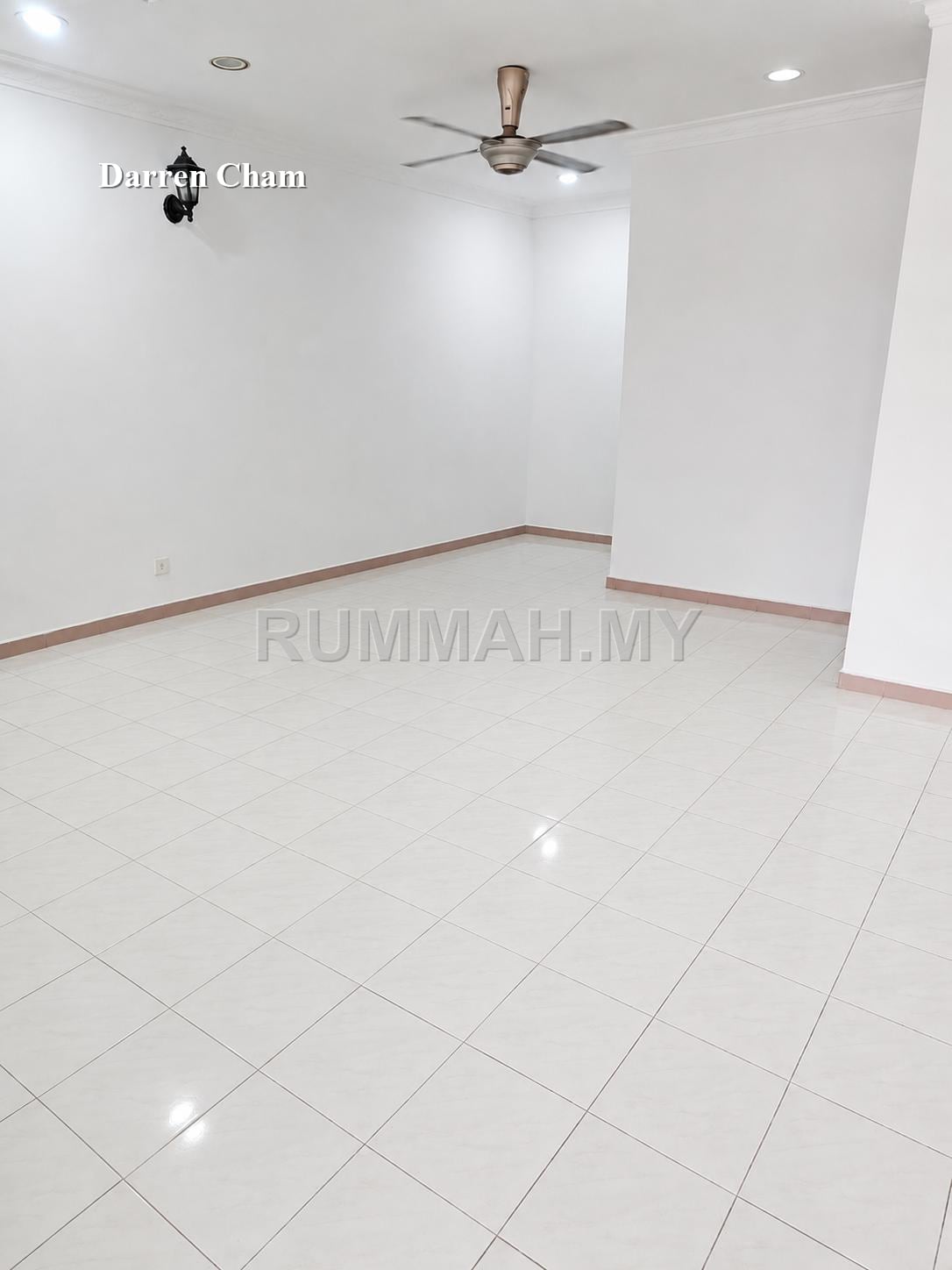 house in Parit Buntar, Perak — photo 2