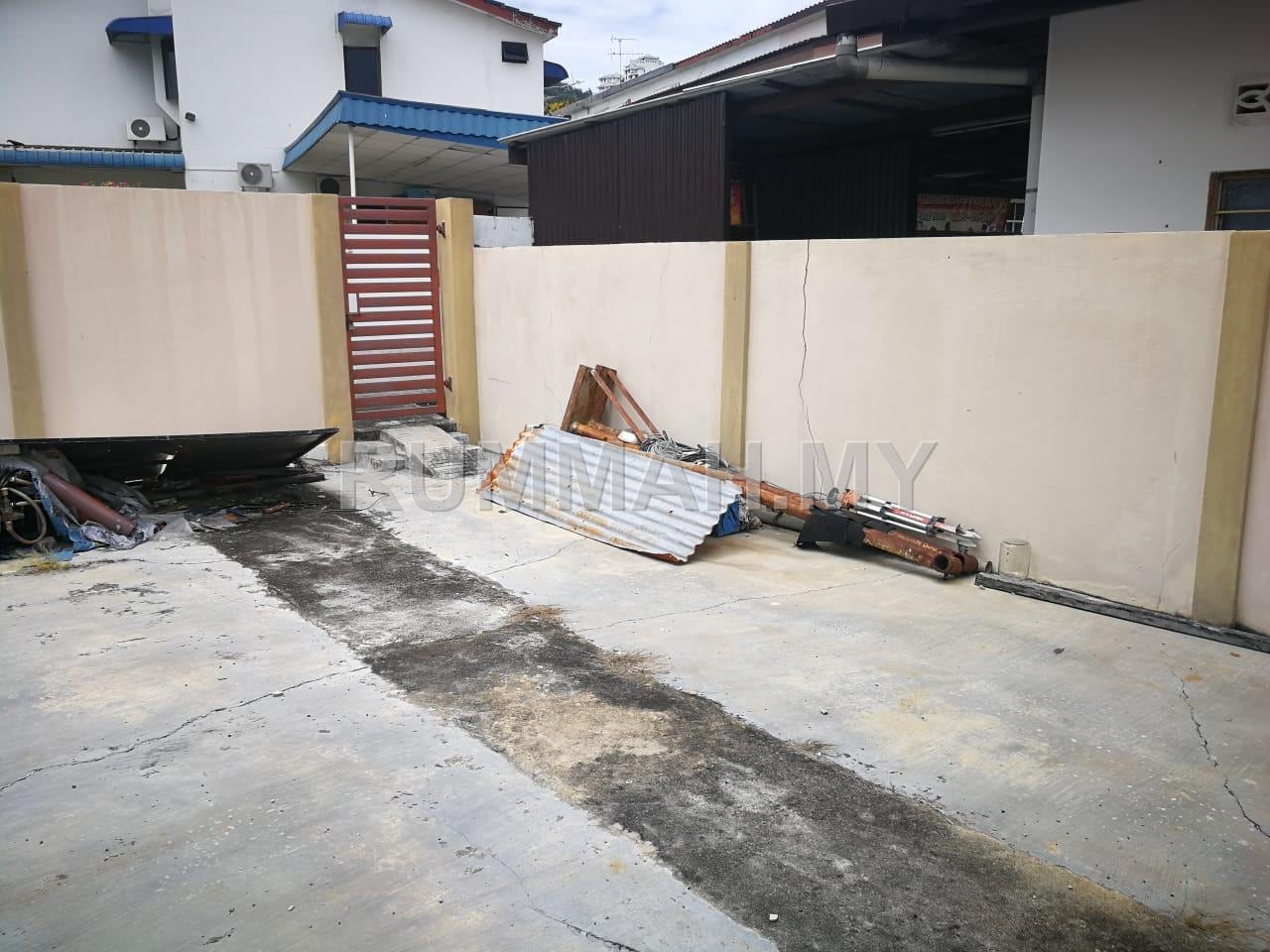 house in Jelutong, Penang — photo 5