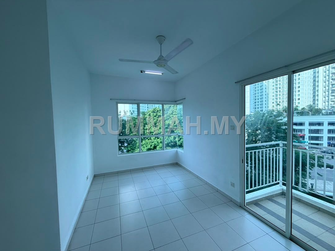 condo in Sungai Ara, Penang — photo 2