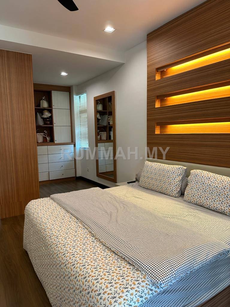 condo in Batu Ferringhi, Penang — photo 5