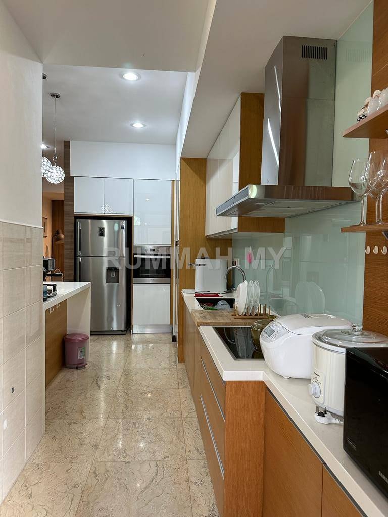condo in Batu Ferringhi, Penang — photo 7