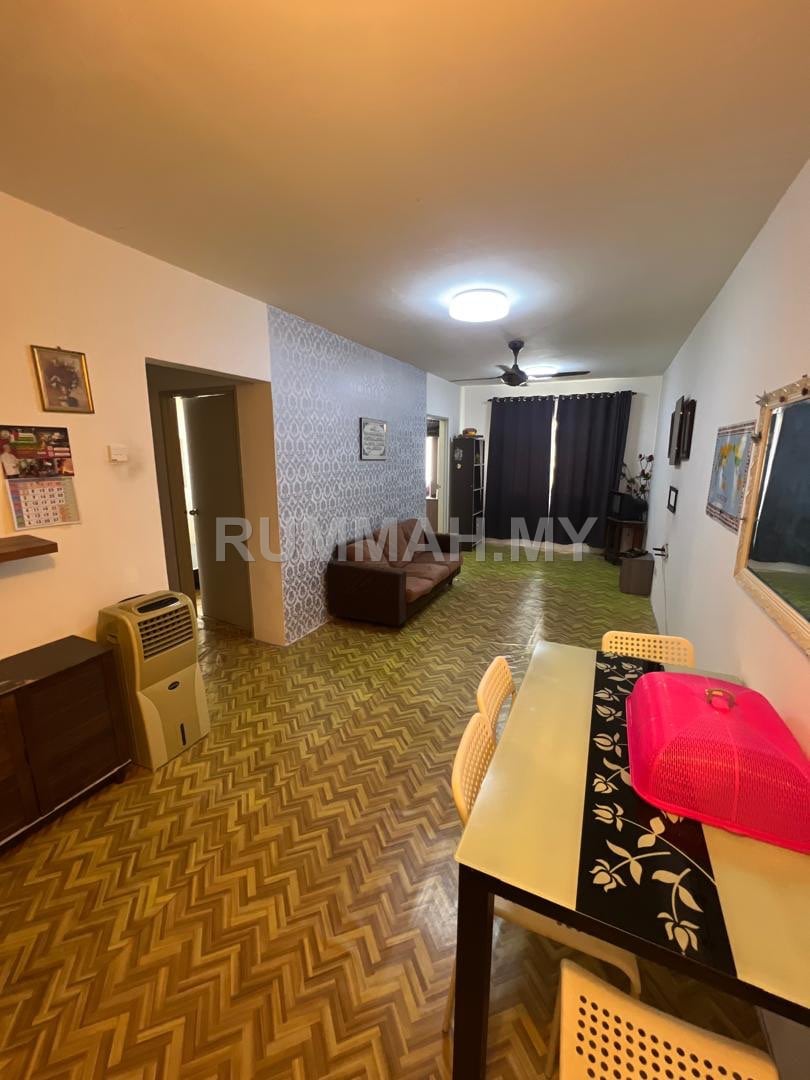 3-bedroom condo in Bukit Mertajam, Penang for sale - Ground floor flat santuari, santuari court bukit mertajam 650sf Aeon Alma