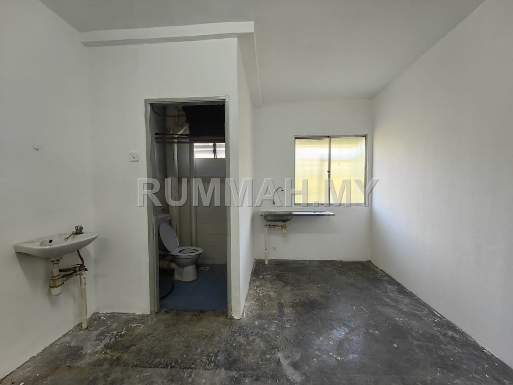 condo in Air Itam, Penang — photo 3