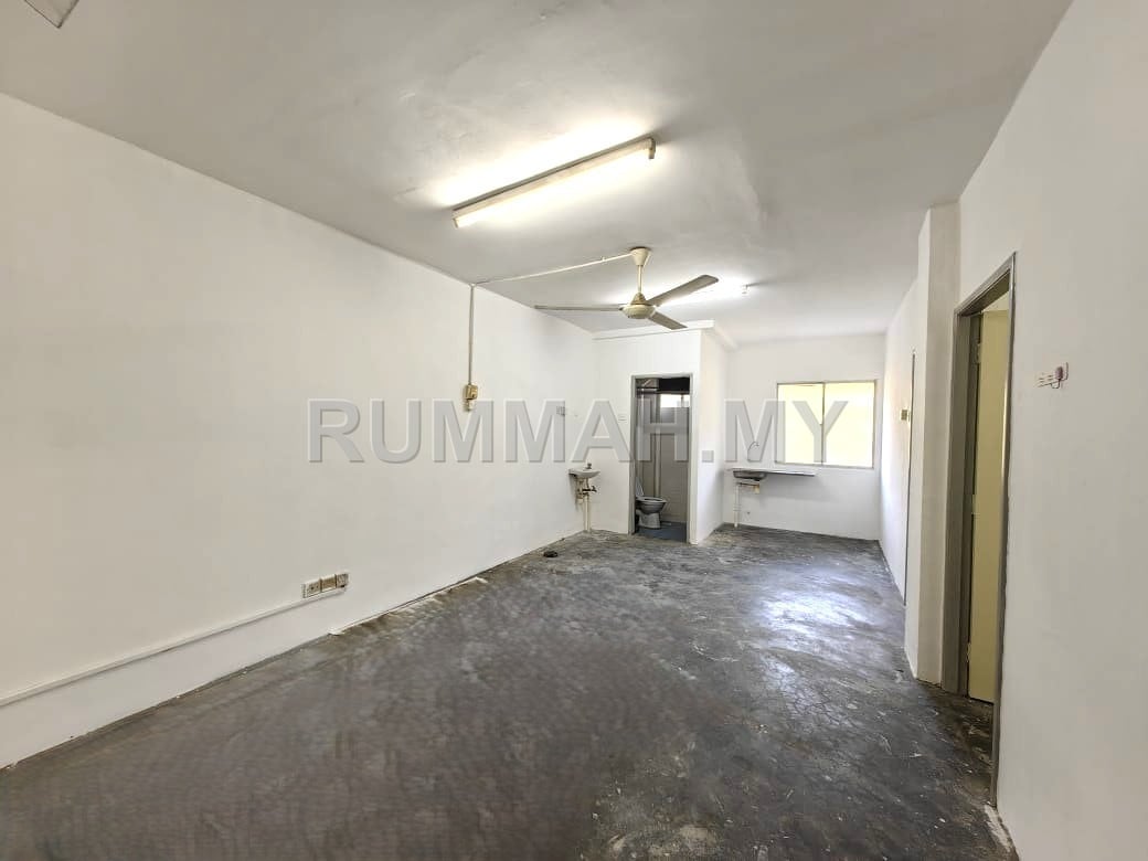 2-bedroom condo in Air Itam, Penang for sale - Desa Ixora/Ayer Itam/550sf/City view/Original unit
