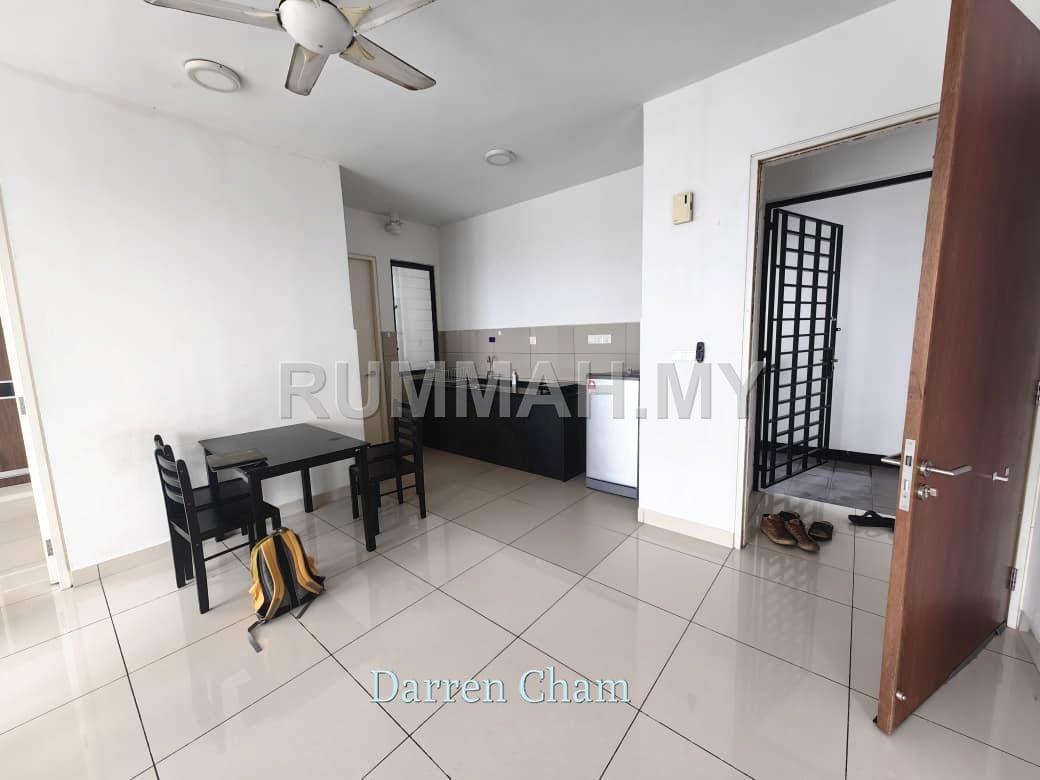 2-bedroom condo in Butterworth, Penang for sale - Service Residence for Sale @ Woodsbury Suites, Butterworth | Freehold