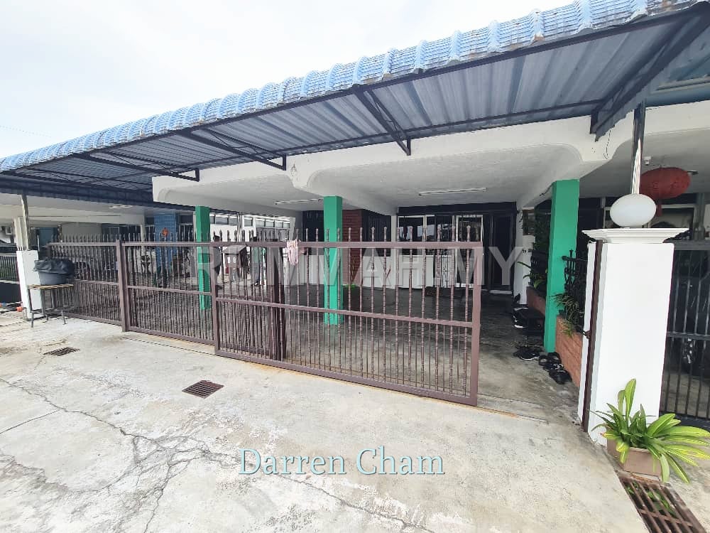 house in Jawi, Penang — photo 2