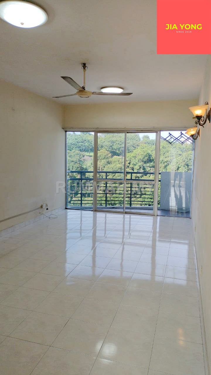 3-bedroom condo in Bukit Jambul, Penang for sale - Desa golf bukit jambul 850sf freehold near inti, relau spice arena